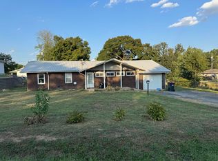 112 Billy Drive, Cassville, MO 65625