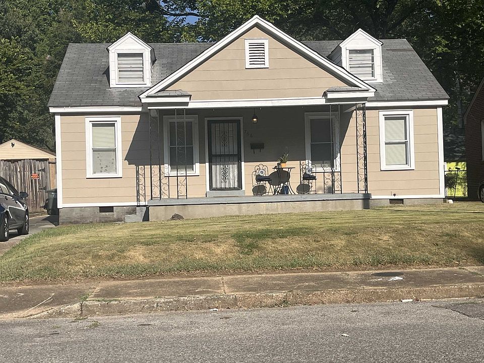 2nd image of 766 Watson St