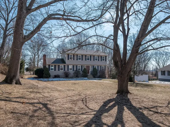 67 Horseshoe Road, Guilford, CT 06437