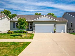 6455 NE 9th Ct, Des Moines, IA 50313