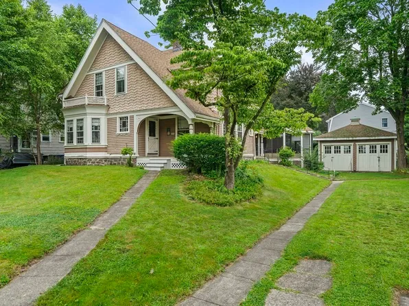 161 Franklin St, Braintree, MA 02184