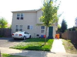 428 NE Buffalo St APT 3, Portland, OR 97211