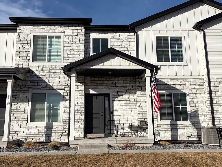 1162 N 550 W #111 — Photo 1