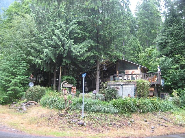 1st image of 10 N Bingham Pl