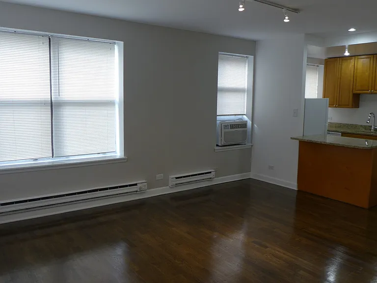 808-12 W Junior Terrace — Photo 36