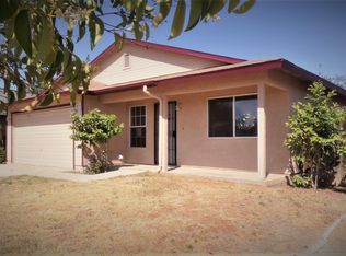 785 Rowland St, Richgrove, CA 93261