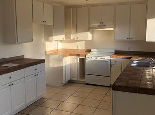 6617 Geranium Pl, Riverside, CA 92503