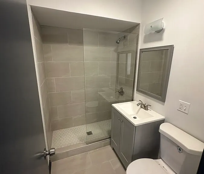 4460 S Archer Ave #2A — Photo 3