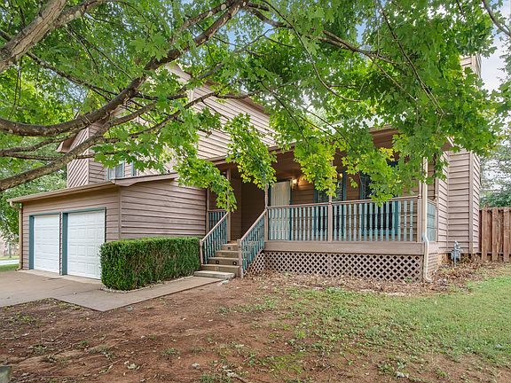 3rd image of 3766 Westchase Dr