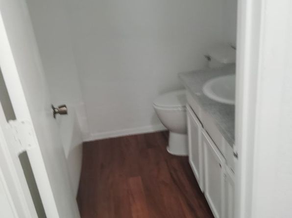 105 Pine Meadow Dr #B