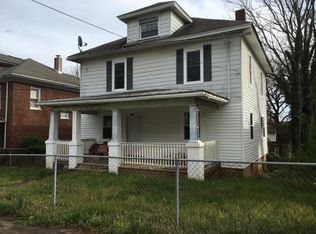 1306 Hanover Ave NW, Roanoke, VA 24017