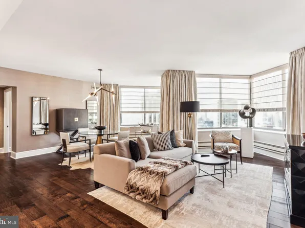 210 W Rittenhouse Sq APT 2202, Philadelphia, PA 19103