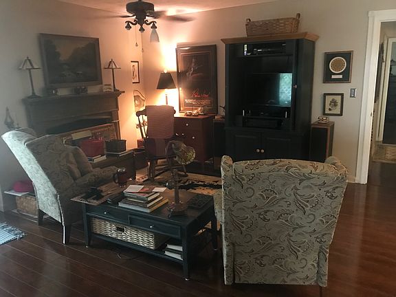 5th image of 1905 Riverview Dr SE