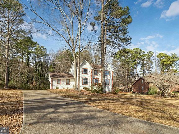 2nd image of 2119 Tudor Castle Way