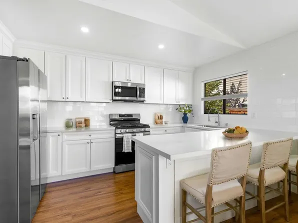 1973 Buckskin Gln, Escondido, CA 92027