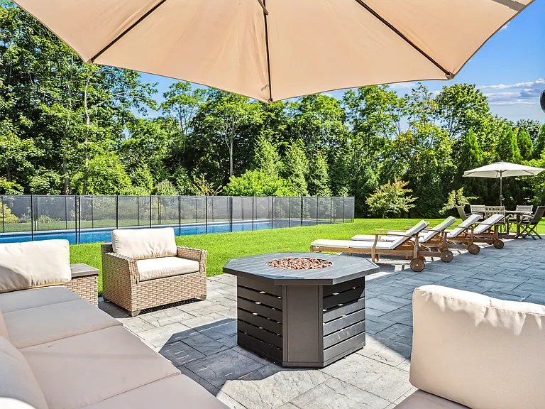 148 Montauk Hwy — Photo 22