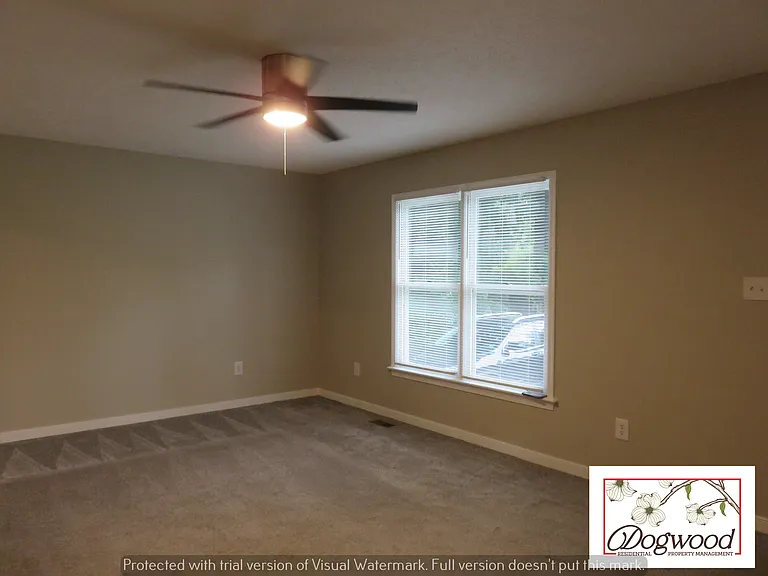 222 N New Ave — Photo 3
