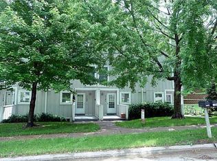1162 Cambria Ct, Iowa City, IA 52246