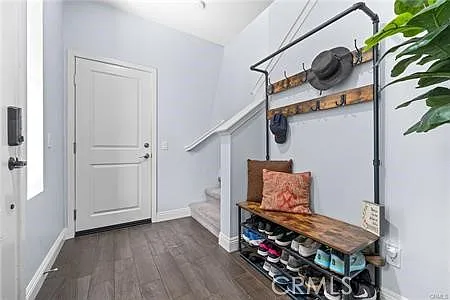 114 Borrego Dr — Photo 9