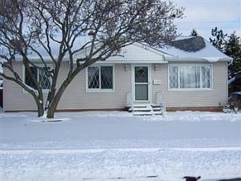 1st image of 10590 Aaron Dr