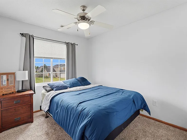 4803 NE Trilein Dr — Photo 28