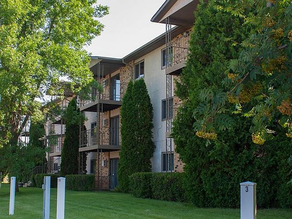 PATIO/DECK OFF EACH UNIT