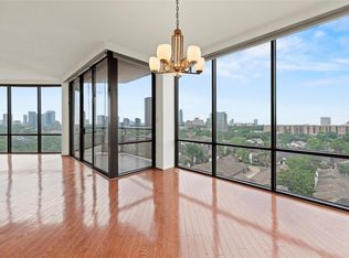 1111 Bering Dr Unit 1001, Houston, TX 77057