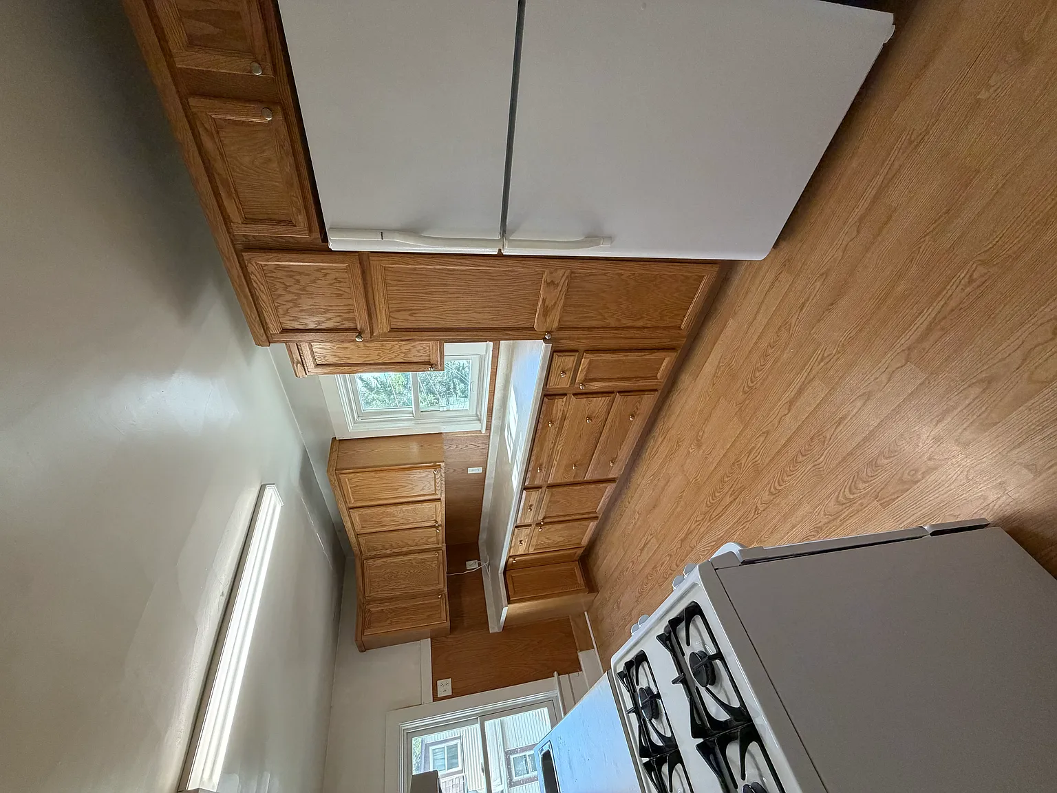192 E 2nd Street Duplex — Photo 3