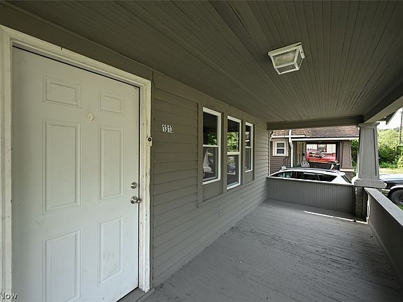 3rd image of 1313 Manchester Rd
