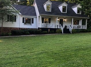 3 Ridgerock Dr, Signal Mountain, TN 37377