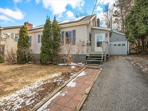2nd image of 138 Foster Street