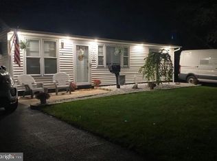 409 Holmes Dr, Burlington, NJ 08016