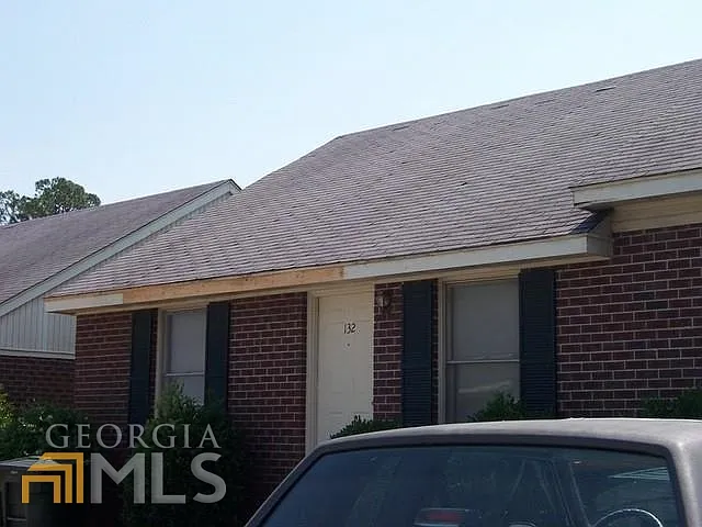 230 Lanier Dr #132 — Photo 1