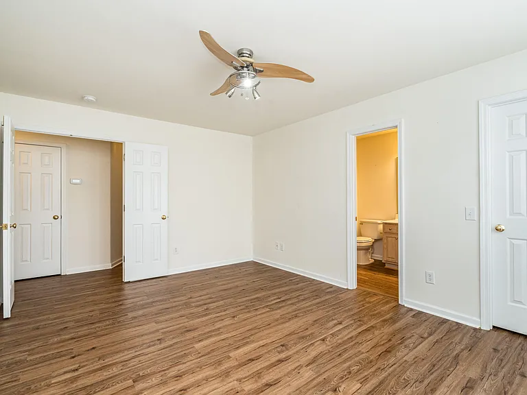 4 Richardson Cir — Photo 15