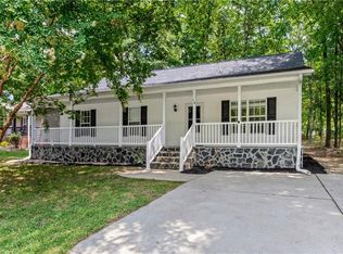 14 Brandy Wine Dr, Thomasville, NC 27360