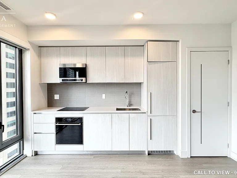 8 Cumberland St #1407 — Photo 6