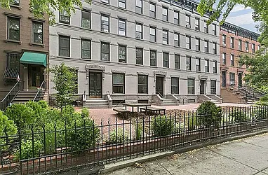 Rented by Skynest 