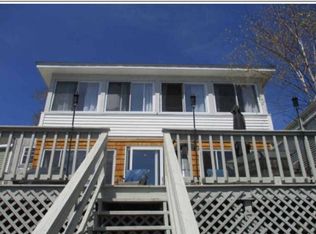 100 Point Breeze Rd, Webster, MA 01570