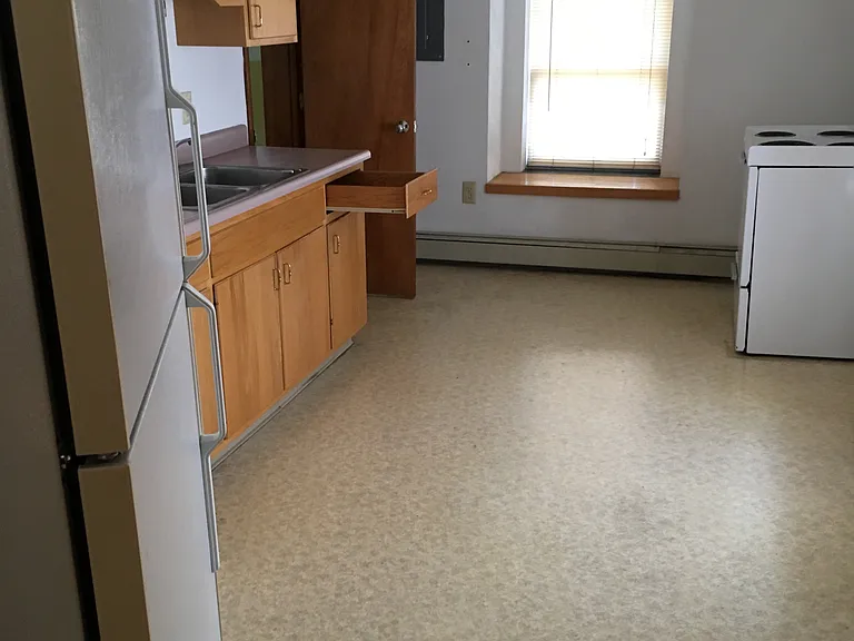 301 S Atherton St #3 — Photo 3