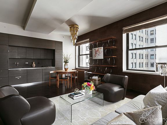 3rd image of 20 Pine St APT 2904