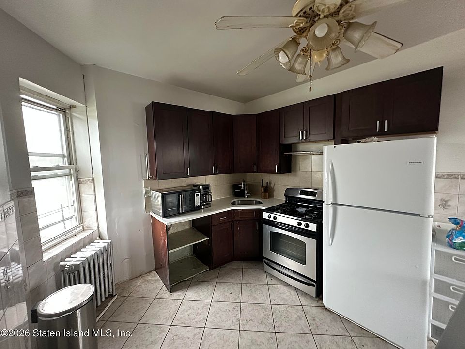 1st image of 11 Saint Marys Ave