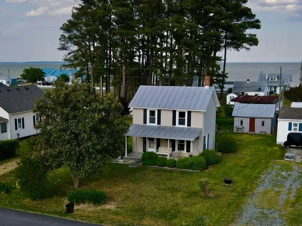 51 Church Ln, Lottsburg, VA 22511