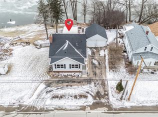 1721 W Main St, Little Chute, WI 54911