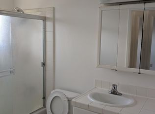 250 Schafer Rd, Hayward, CA 94544