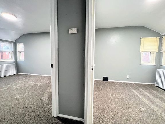 3rd image of 6900 Riverside Pl Bldg 34