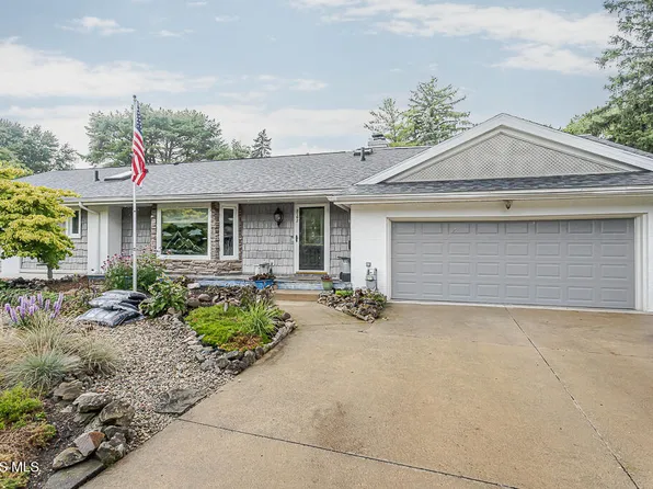 1162 Nannette Dr, Toledo, OH 43614