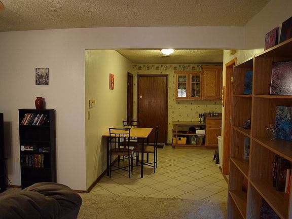 5th image of 1820 N C St