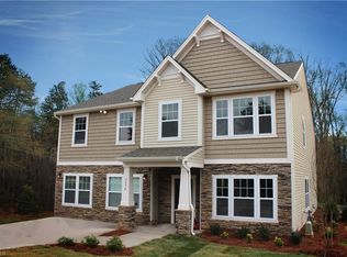 1575 Running Deer Dr, Kernersville, NC 27284