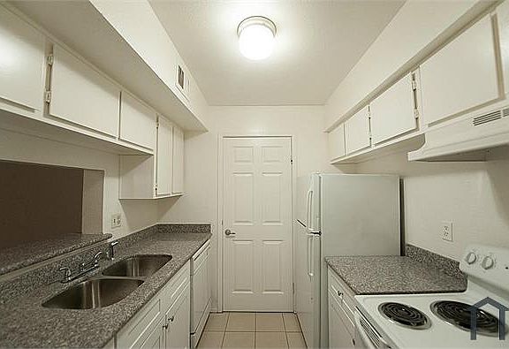3rd image of 12639 Ashford Meadow Dr