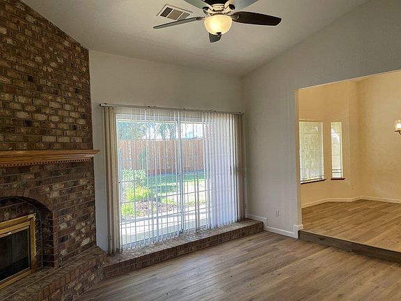 Living room gas fireplace